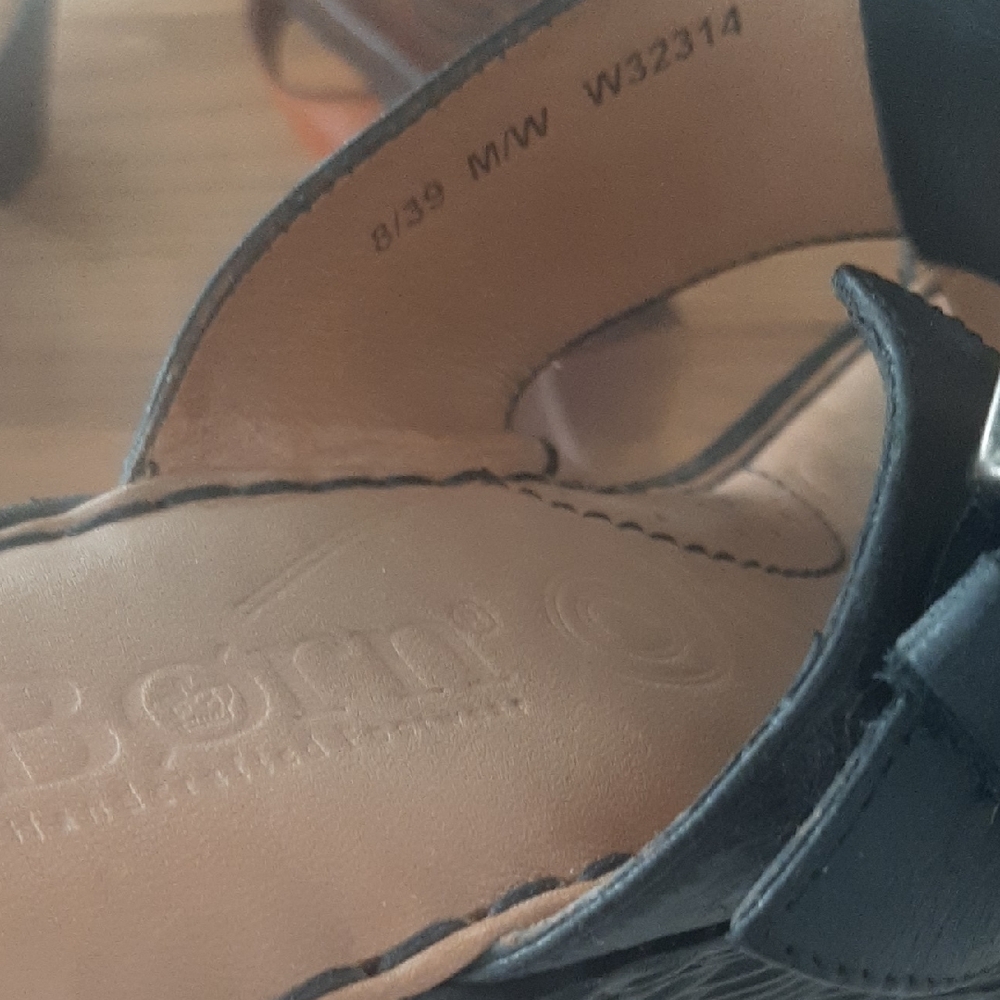 2 PAIR👡BORN👡Black&Brown LEATHER Wedge Sandals Size 8 - Picture 5 of 13